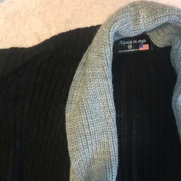 Alpaca in Style Black Grey Open Cardigan Medium - Picture 2 of 3